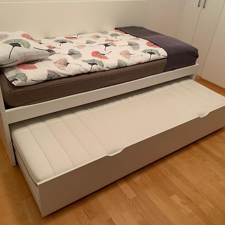 Апартаменты Yellow Apartma Краньска Гора Экстерьер фото