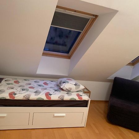 Апартаменты Yellow Apartma Краньска Гора Экстерьер фото
